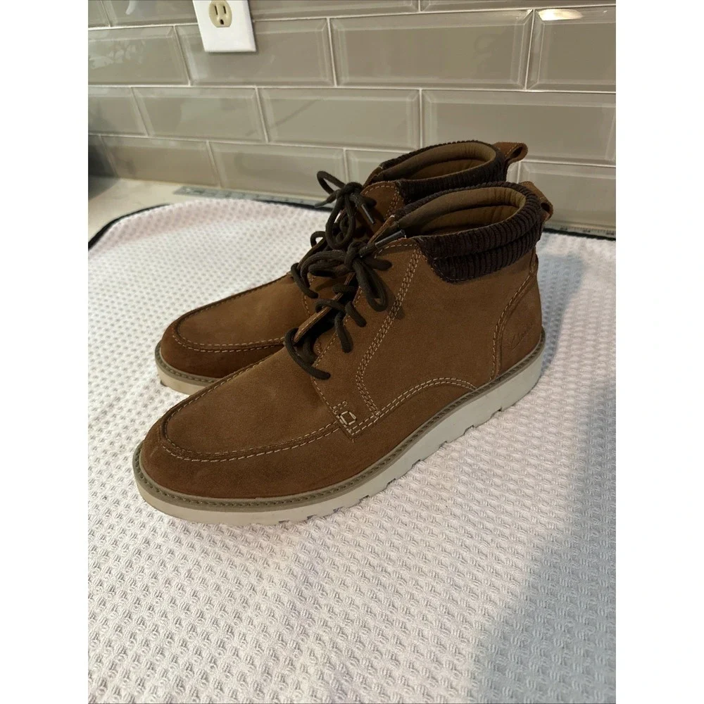 Clarks Men's Barnes Mid‎ Oxford Boot, Cola Brown Suede Corduroy Collar Size 13